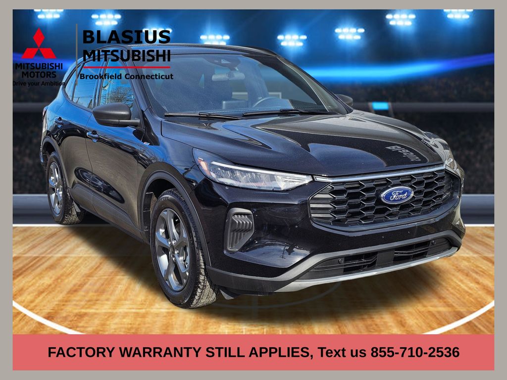 2025 Ford Escape ST-Line FWD