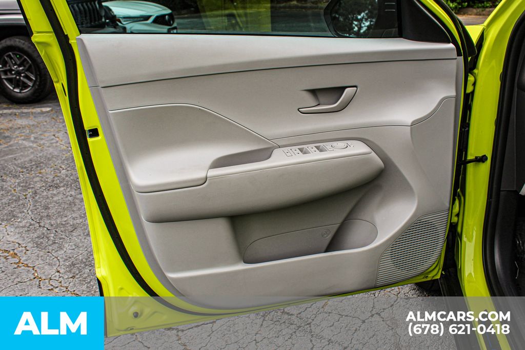 Used 2026 Yellow Hyundai SEL Sport image 37