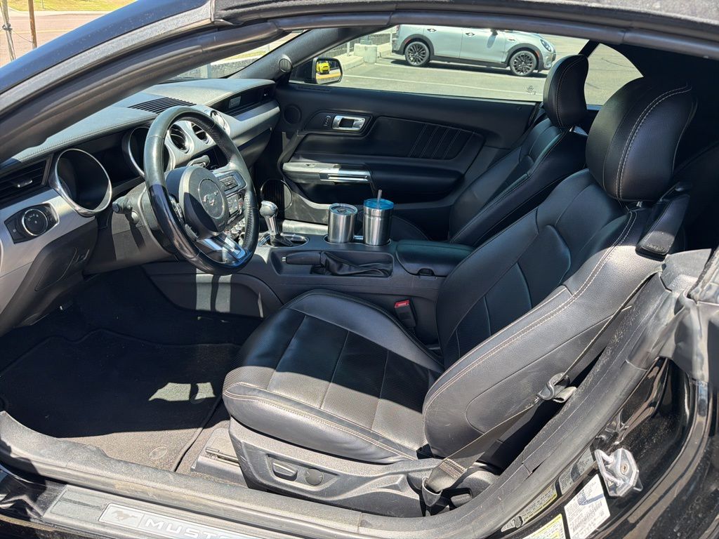 Thumbnail: 2021 Ford Mustang - 5