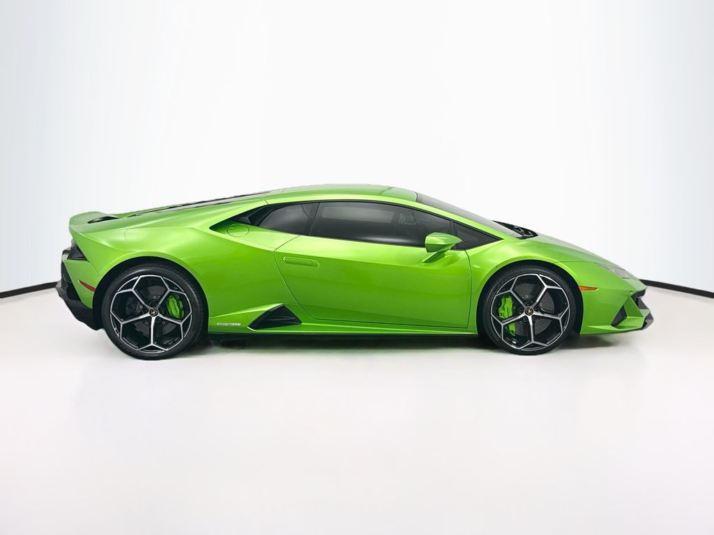 Thumbnail: 2021 Lamborghini Huracan - 4