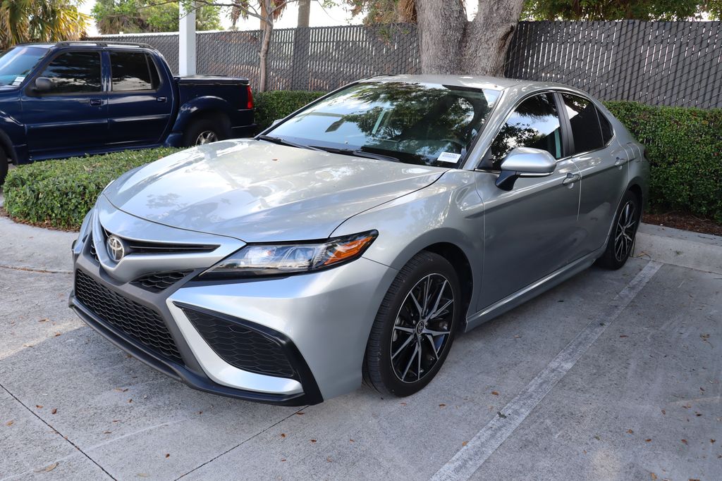 Thumbnail: 2024 Toyota Camry - 1