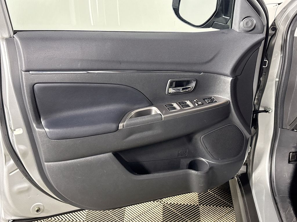 2024 Mitsubishi Outlander Sport 2.0 SE