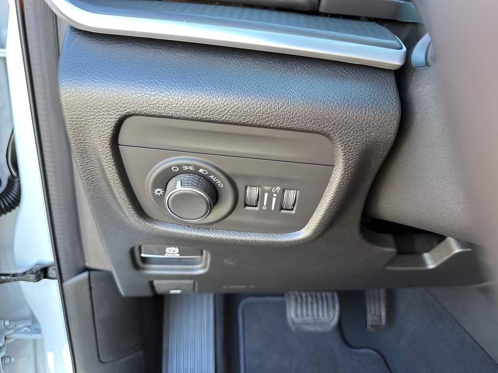 New Car 2025 Jeep Grand Cherokee  For Sale Under $50,000 In Austin, Texas