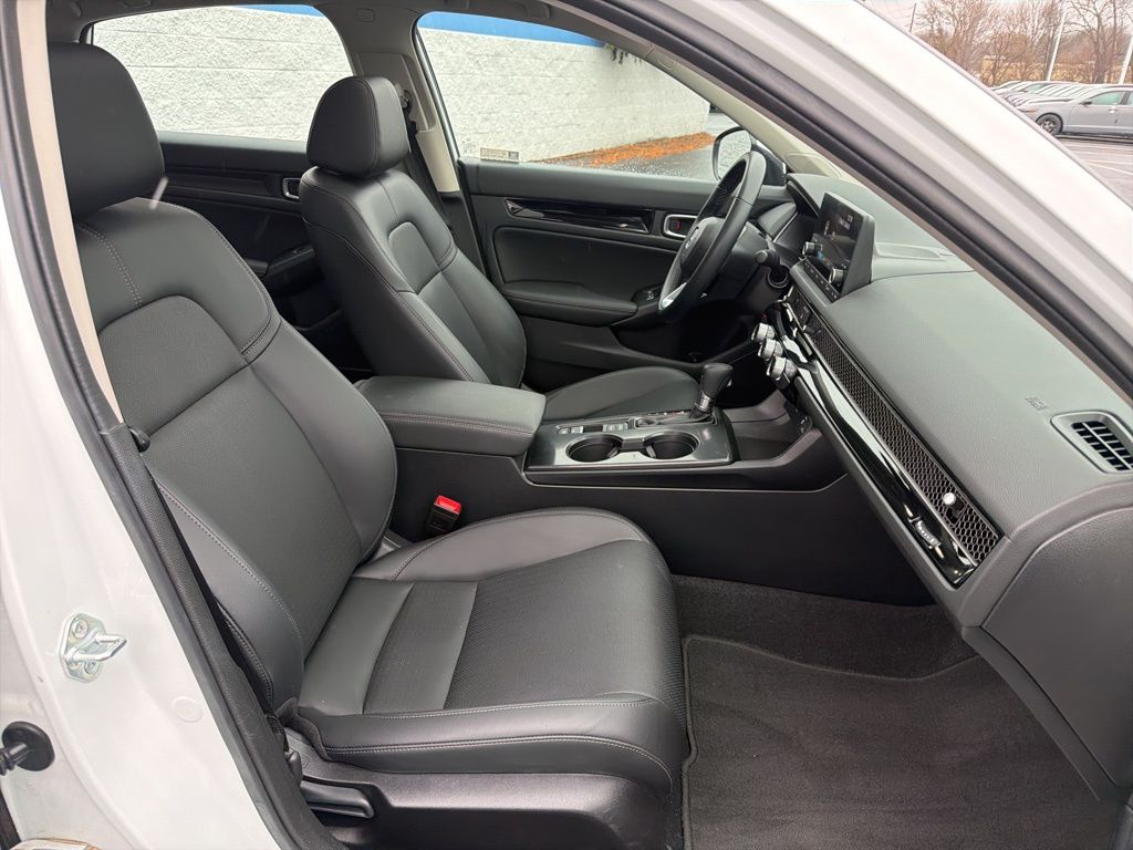 Thumbnail: 2023 Honda Civic - 25