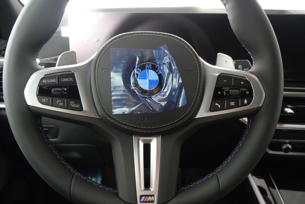 2025 BMW X5 M60i 22