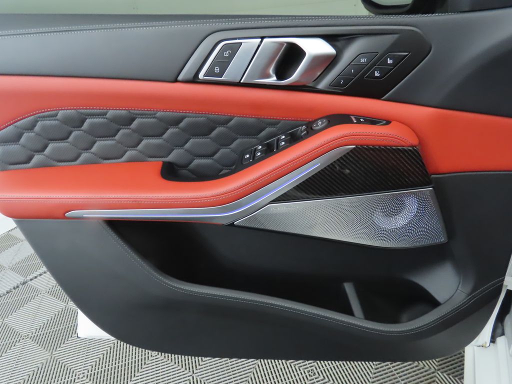 2025 BMW X5 M Competition 25