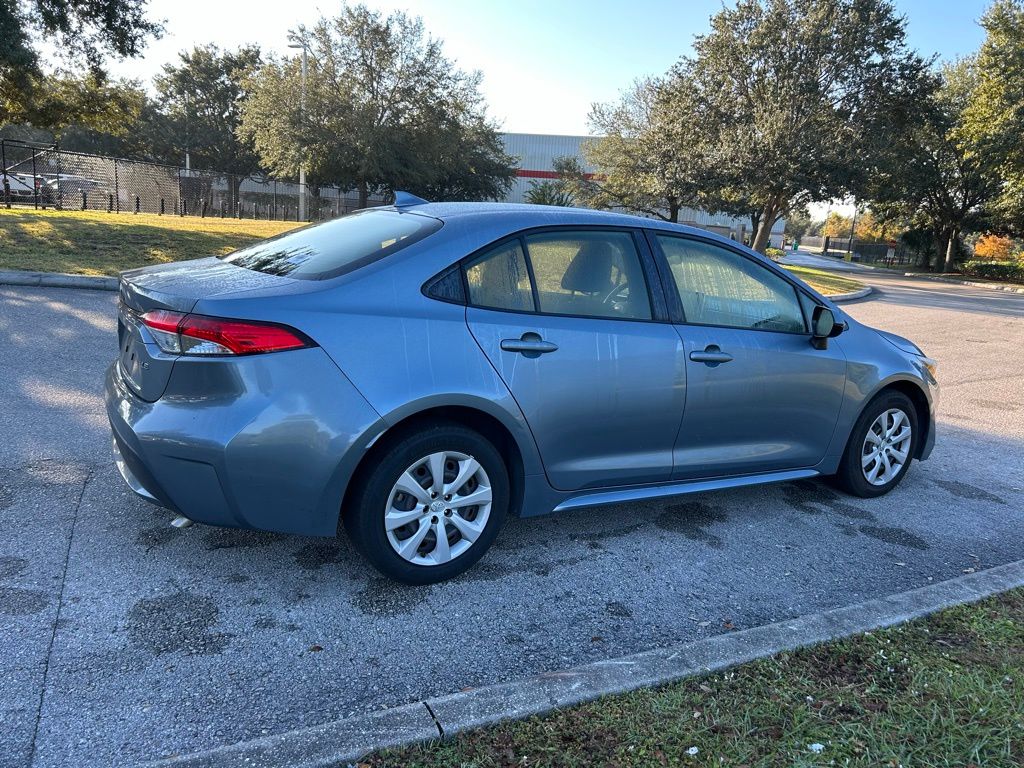 Thumbnail: 2021 Toyota Corolla - 5