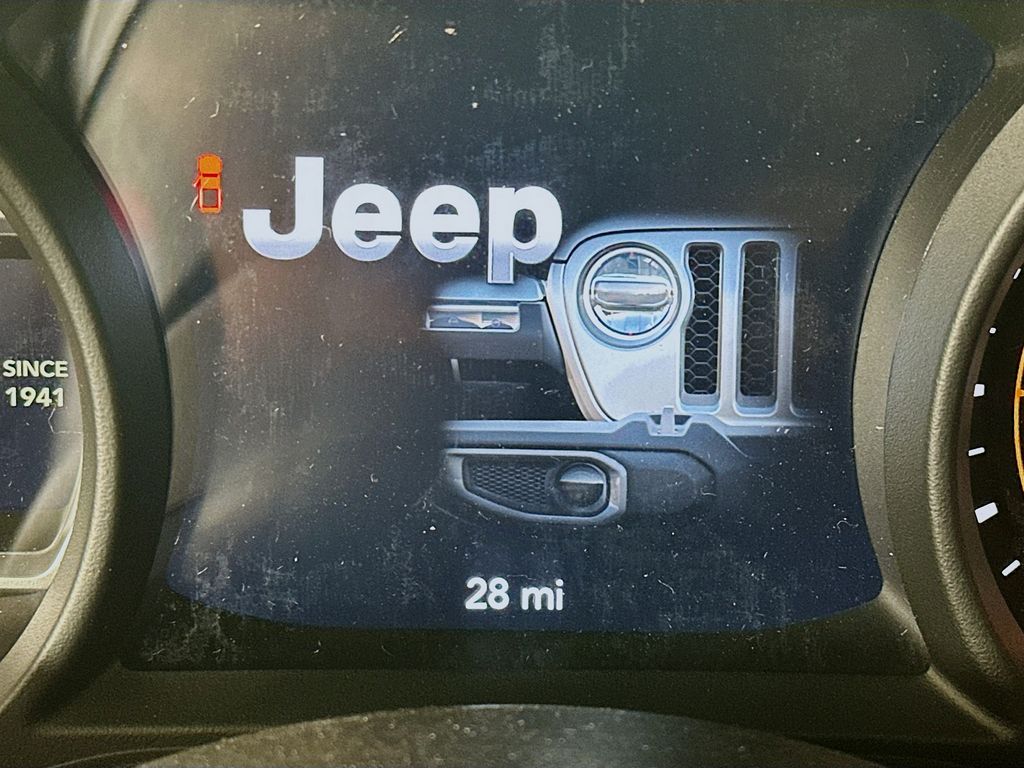 New 2026 Green Jeep Mojave image 11