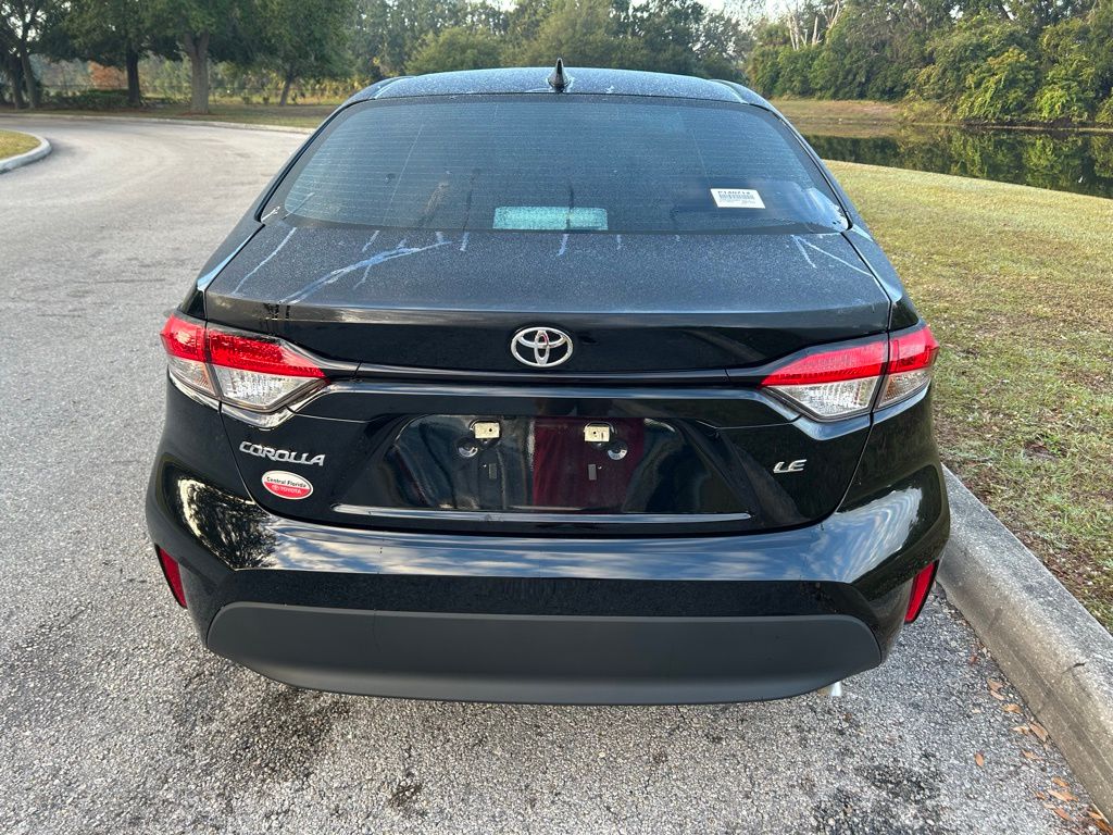 Thumbnail: 2024 Toyota Corolla - 4