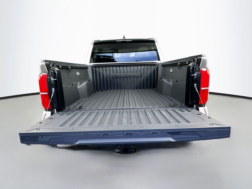 Thumbnail: 2025 Toyota Tacoma - 25