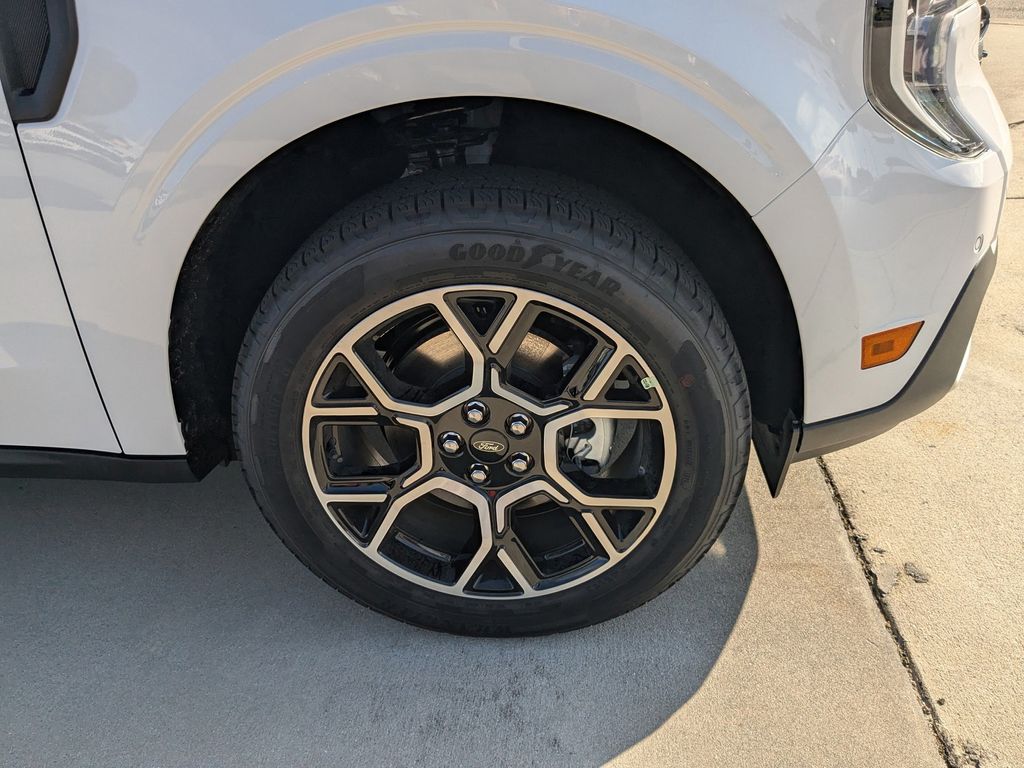 2025 Ford Maverick Lariat