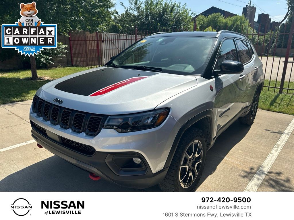 Silver Zynith Metallic Clearcoat 2025 Jeep Compass SUV / Crossover Four-Wheel Drive 8-Speed Automatic