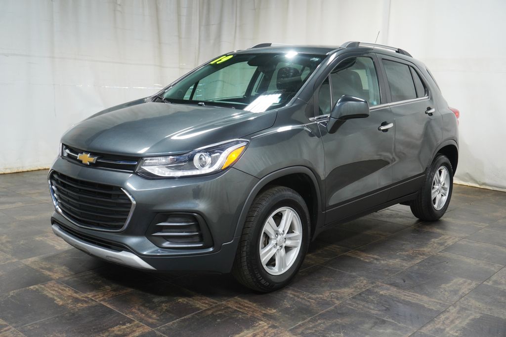 Used 2019 Chevrolet Trax LT with VIN 3GNCJPSB2KL377542 for sale in Boardman, OH