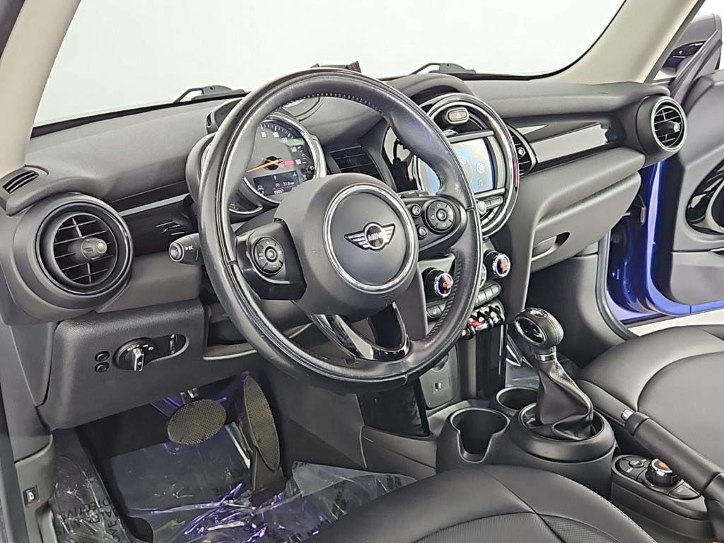 Thumbnail: 2019 MINI Cooper - 25