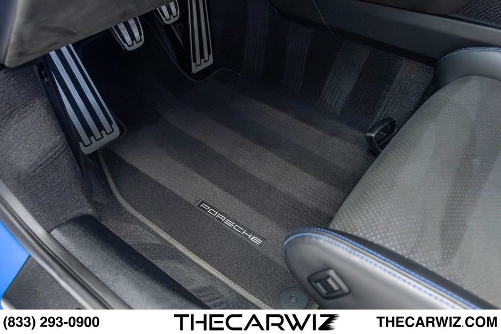 2022 Porsche 911