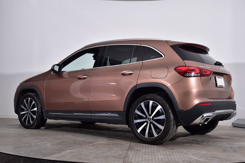 Thumbnail: 2022 Mercedes-Benz GLA - 3