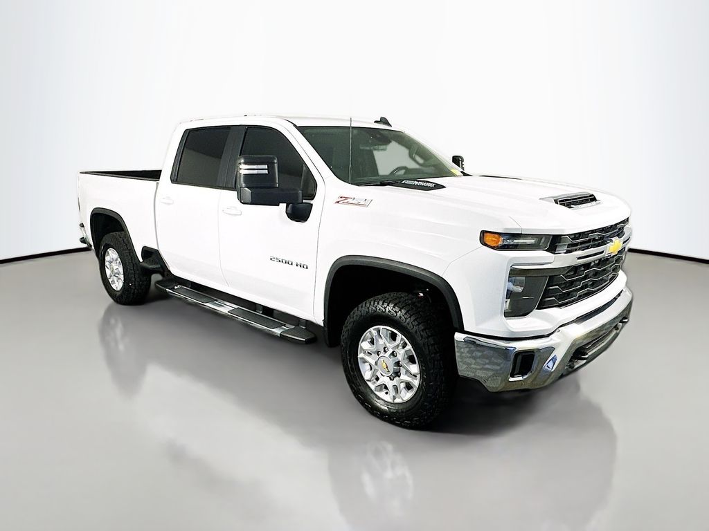 2024 Chevrolet Silverado 2500HD LT Crew Cab 4WD