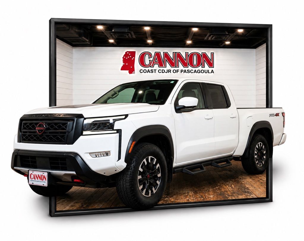 Glacier White 2023 Nissan Frontier Pickup Truck Four-Wheel Drive 9-Speed Automatic