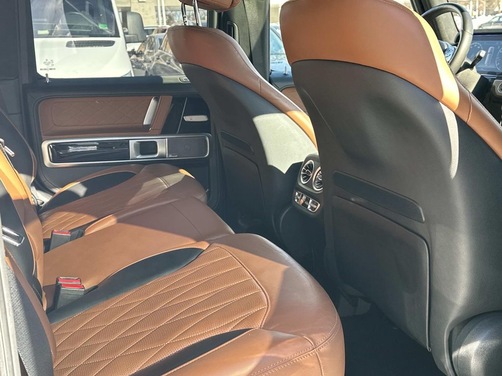 Thumbnail: 2021 Mercedes-Benz G-Class - 23