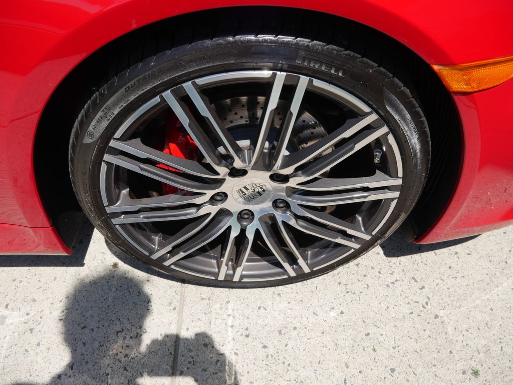 Thumbnail: 2016 Porsche Cayman - 17