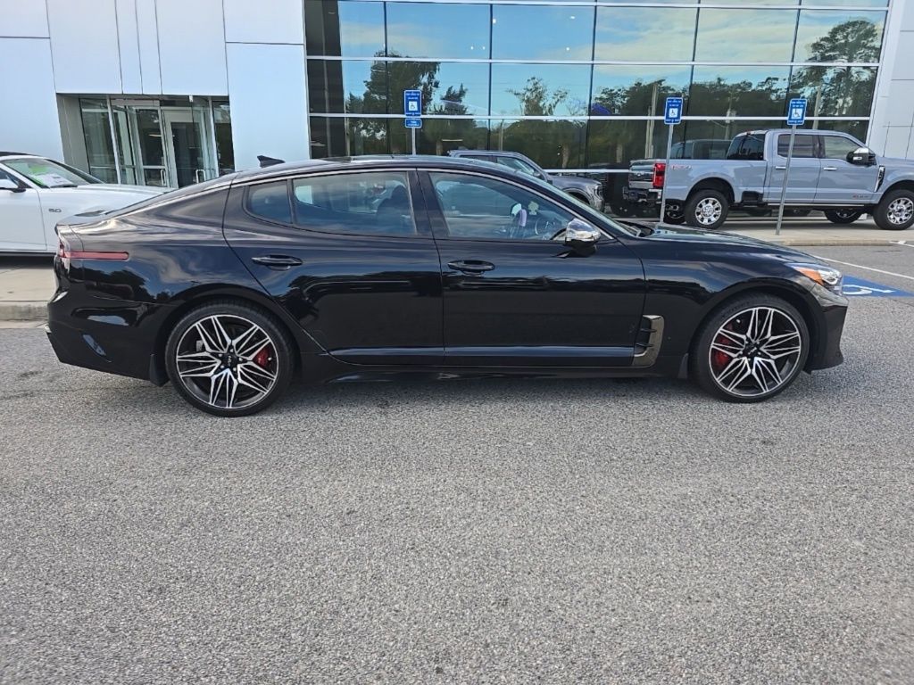 2023 Kia Stinger GT2