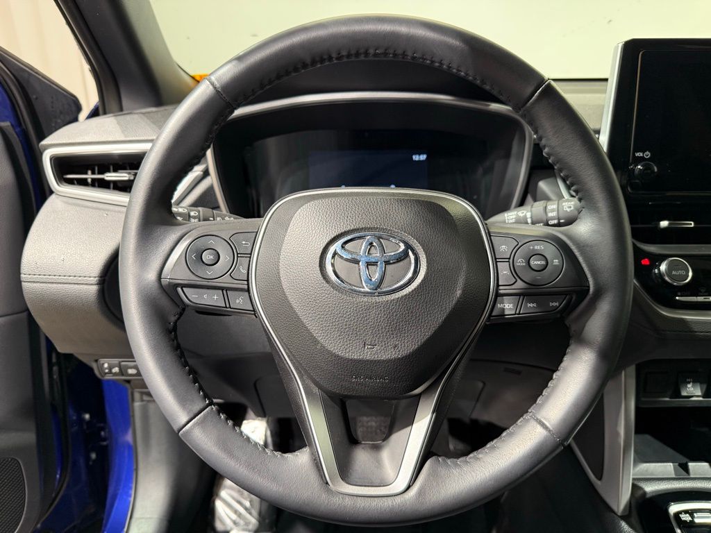 Thumbnail: 2024 Toyota Corolla Cross - 22