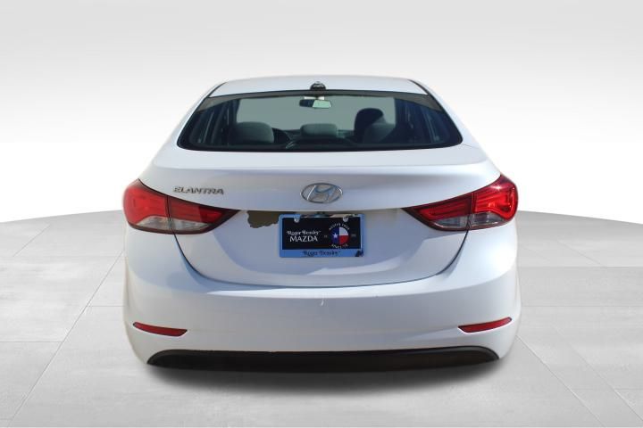 Used Car 2016 Hyundai Elantra  Se For Sale Under $10,000 In Georgetown, Texas