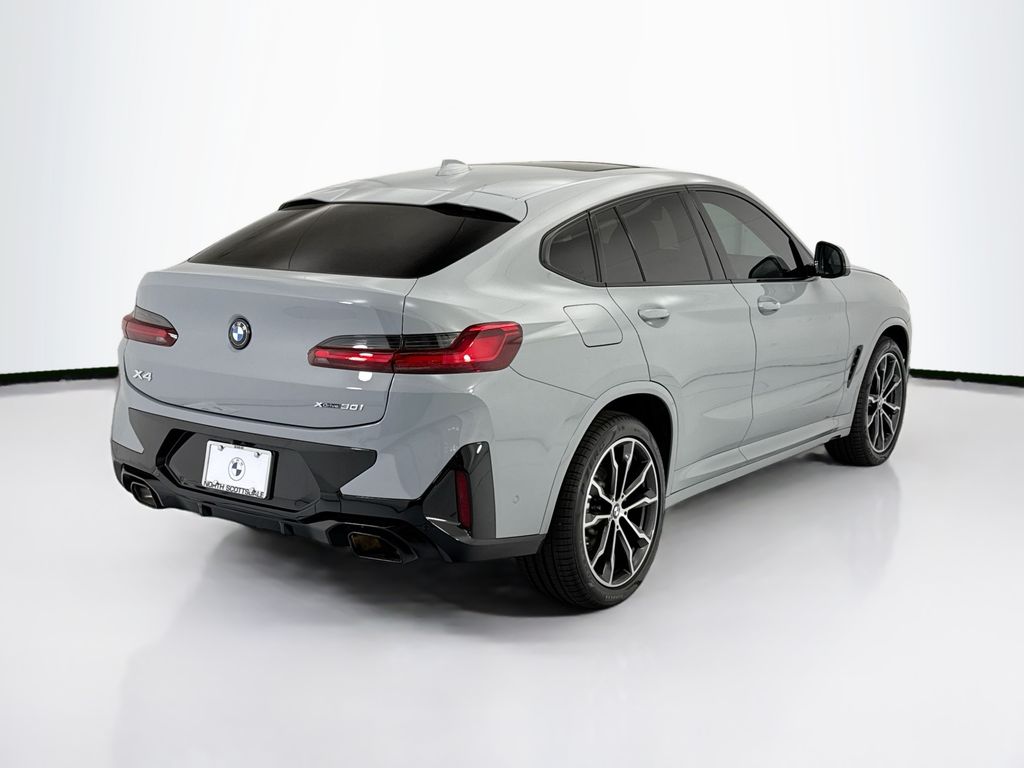 Thumbnail: 2024 BMW X4 - 5