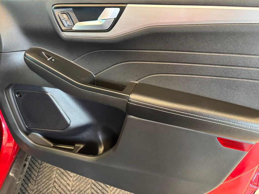2023 Ford Escape Hybrid Platinum