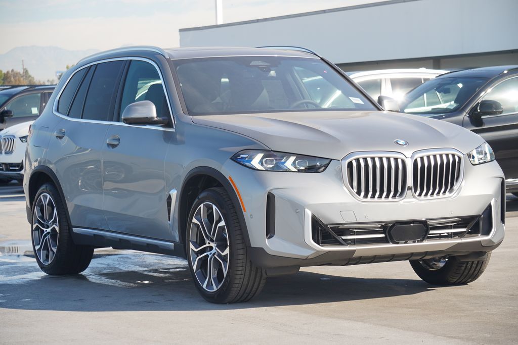 2025 BMW X5 sDrive40i 3