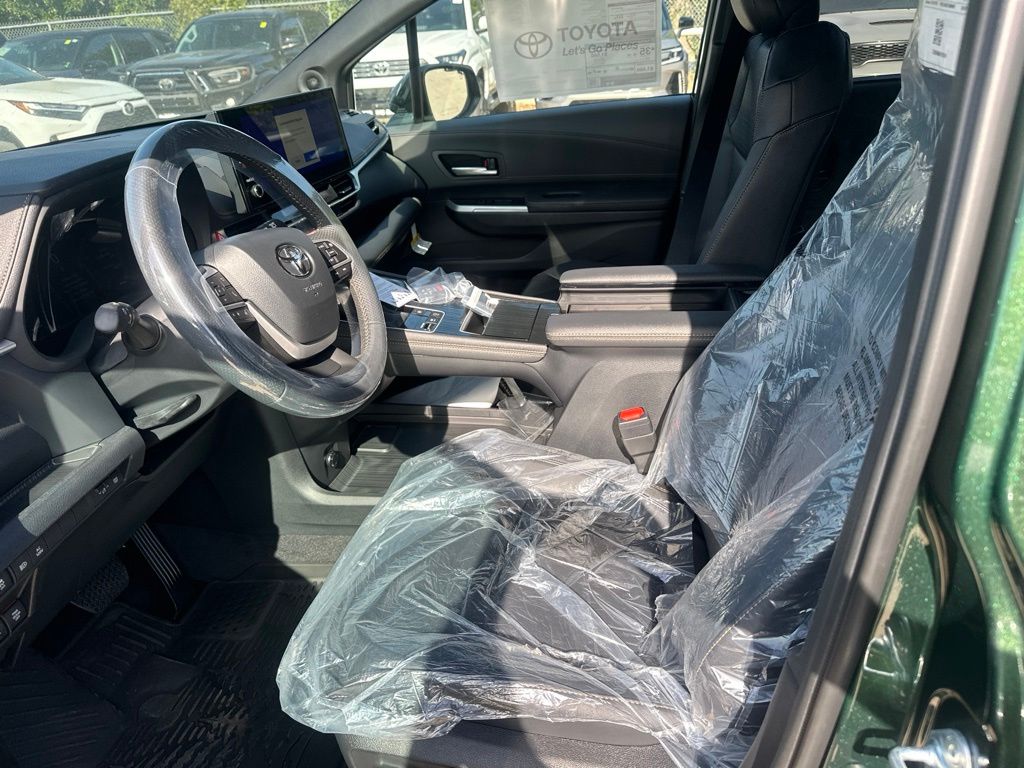 New 2026 Toyota Sienna Van