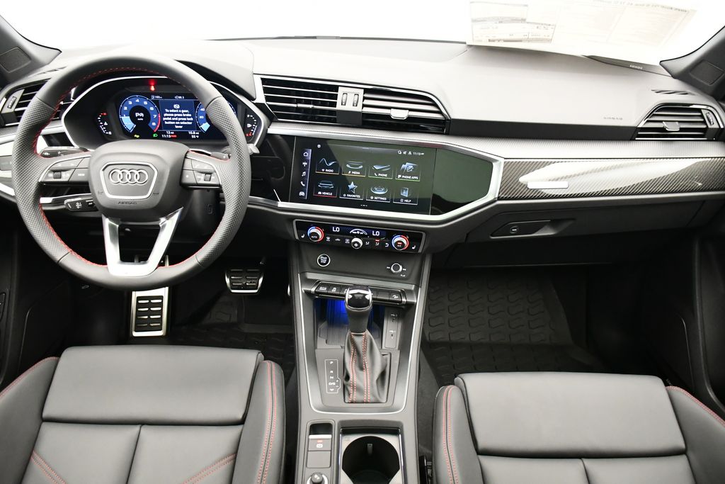 Thumbnail: 2025 Audi Q3 - 21