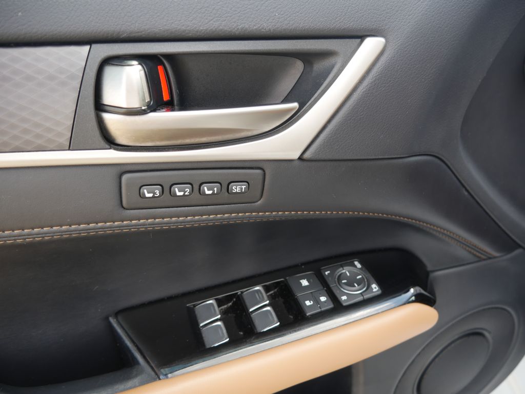 Thumbnail: 2020 Lexus GS - 16