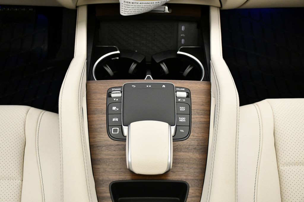 Thumbnail: 2026 Mercedes-Benz GLE - 31