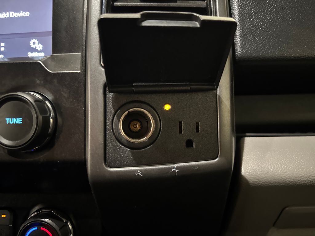 Certified Used 2019 Blue Ford XLT image 31