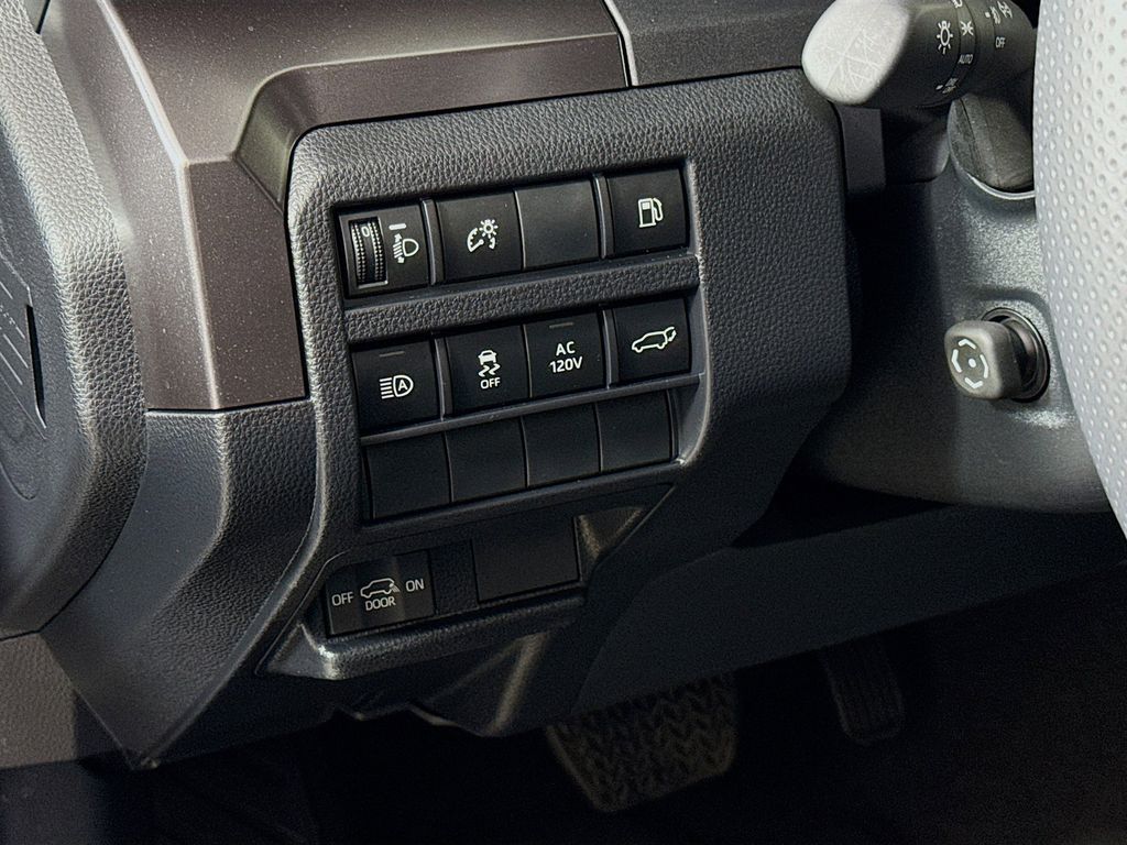 Thumbnail: 2025 Toyota 4Runner - 10