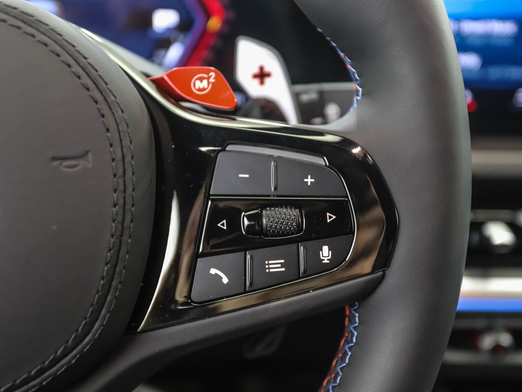 Thumbnail: 2026 BMW XM - 13