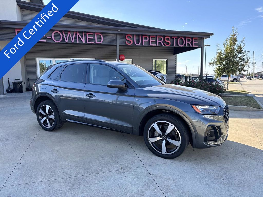 2023 Audi Q5 quattro Prestige S Line 45 TFSI