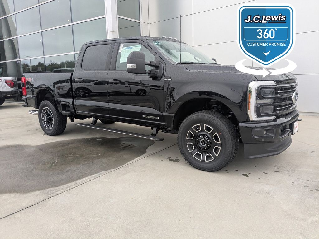 2025 Ford F-350 Super Duty Platinum
