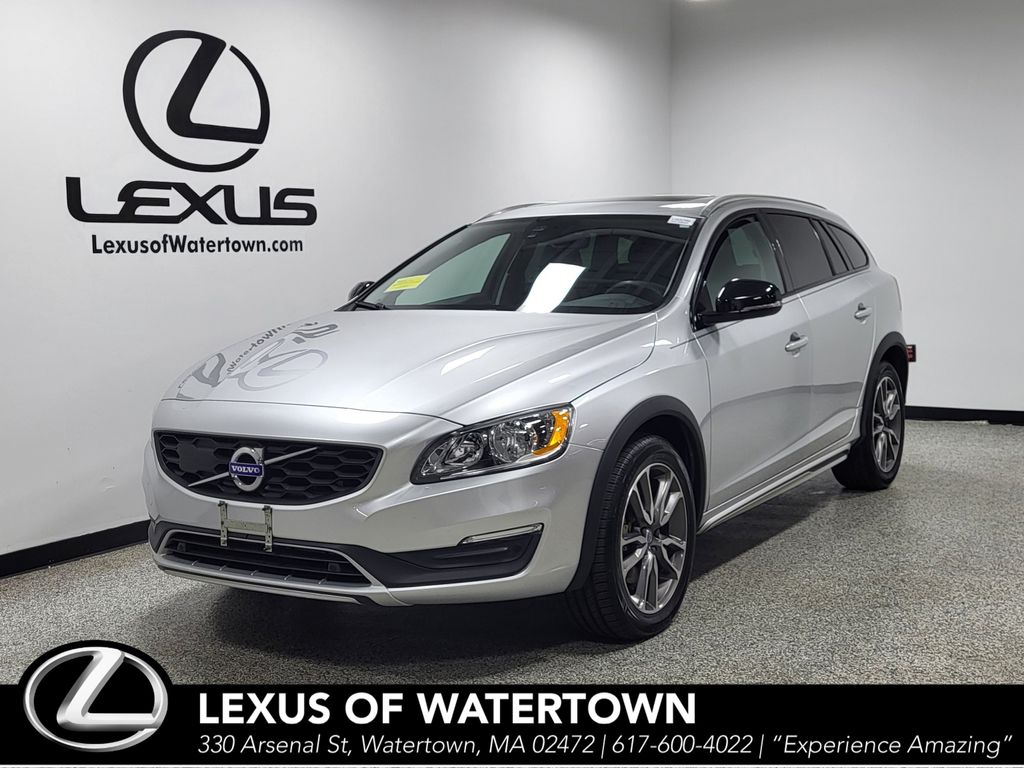 2018 Volvo V60 Cross Country T5 Premier AWD