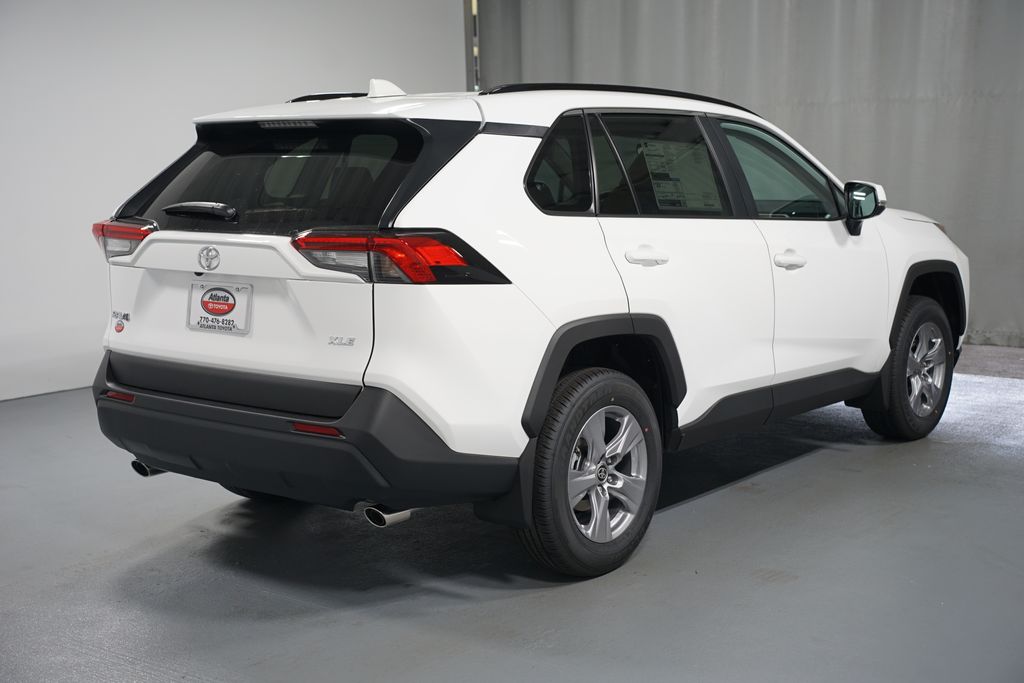 Thumbnail: 2025 Toyota RAV4 - 8