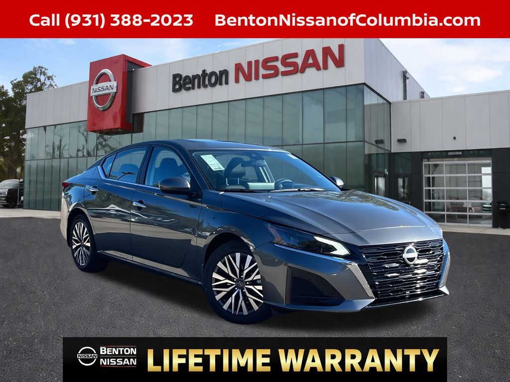 2025 Nissan Altima 2.5 SV FWD