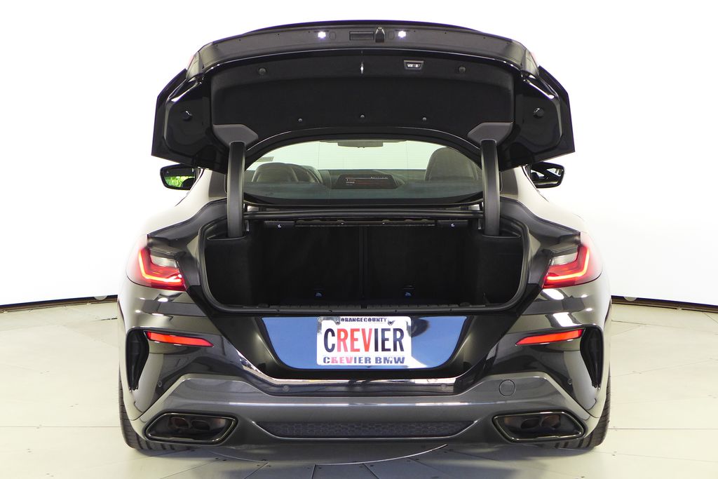 Thumbnail: 2022 BMW 8 Series - 9