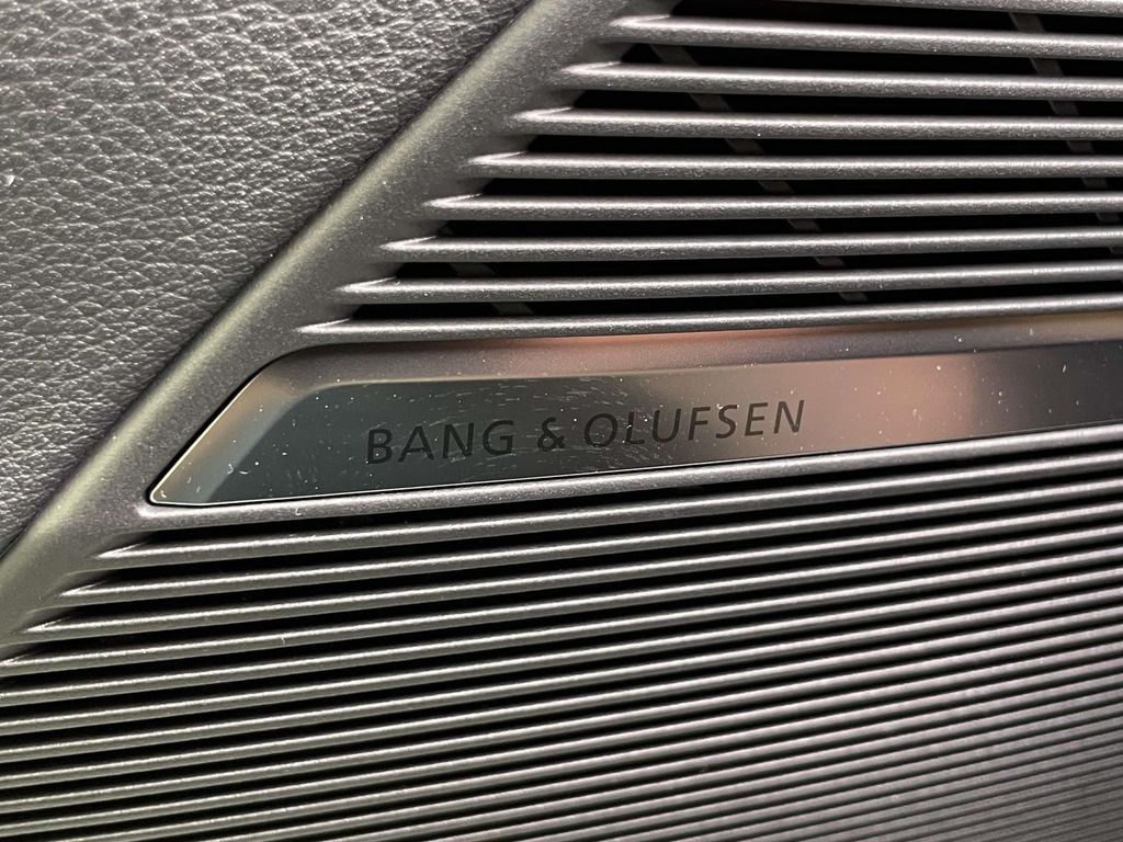 2026 Audi Q7 55 Premium White at Audi Porsche Sewickley