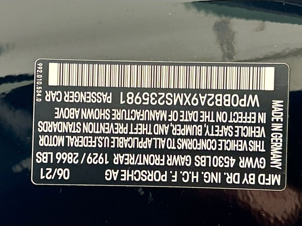 Thumbnail: 2021 Porsche 911 - 32