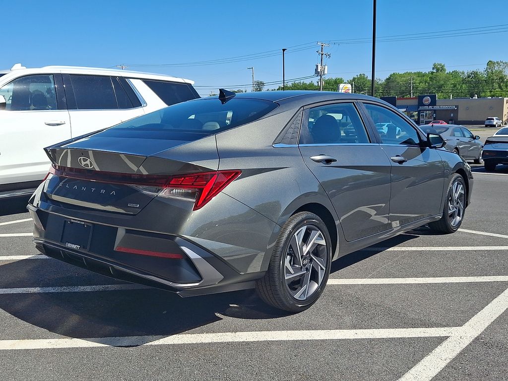 new 2026 Hyundai Elantra Hybrid car, priced at $30,872