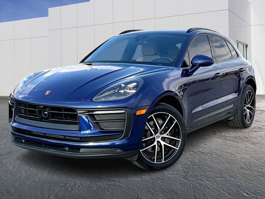 2023 Porsche Macan