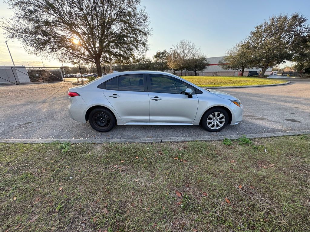 2024 Toyota Corolla LE 6