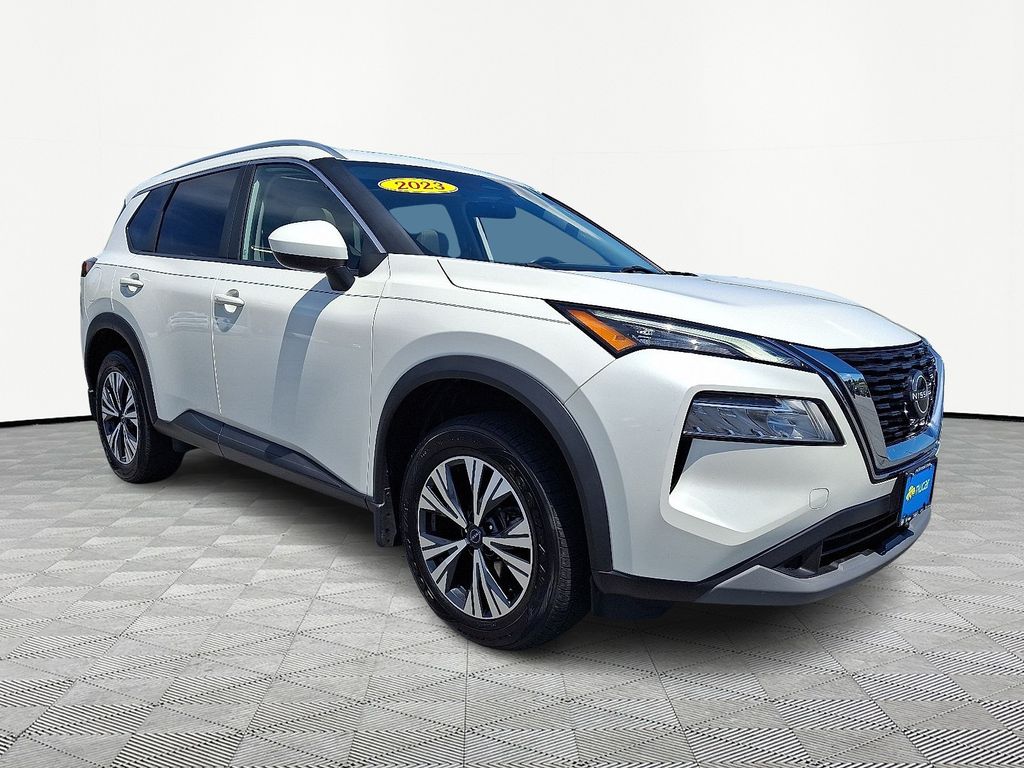 2023 Nissan Rogue — photo 1