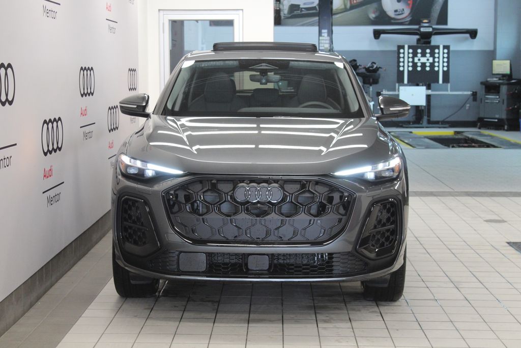 Thumbnail: 2026 Audi Q5 - 9